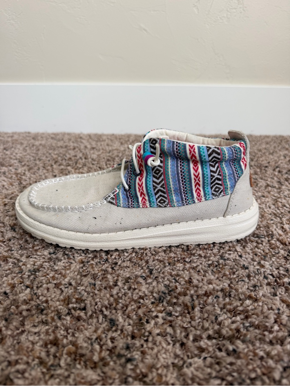 Hey Dude Women’s Wendy Mid Boho Mix Shoes, size 7
